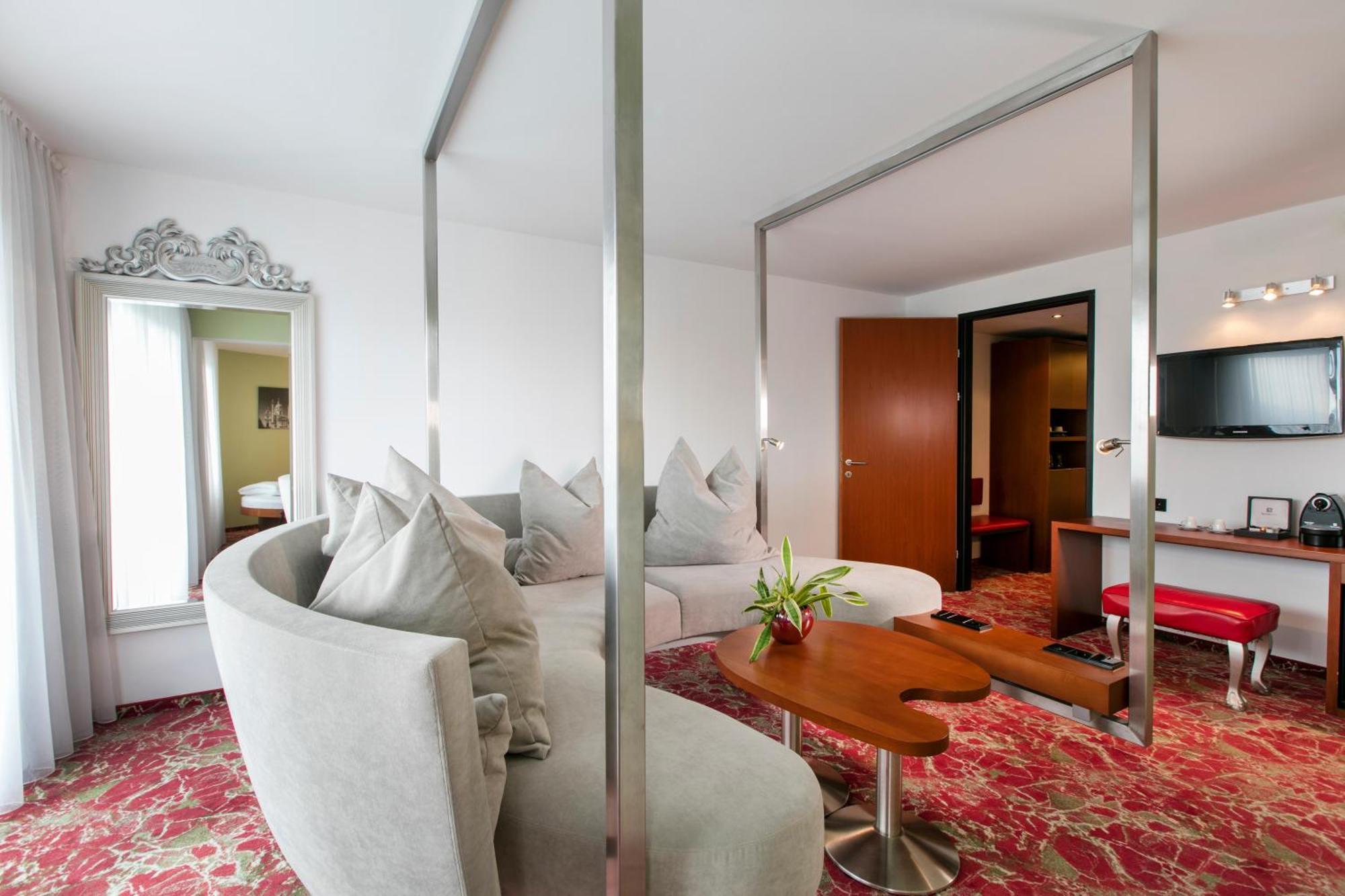 Arcotel Kaiserwasser - Nahe Der Donau Hotel 4*